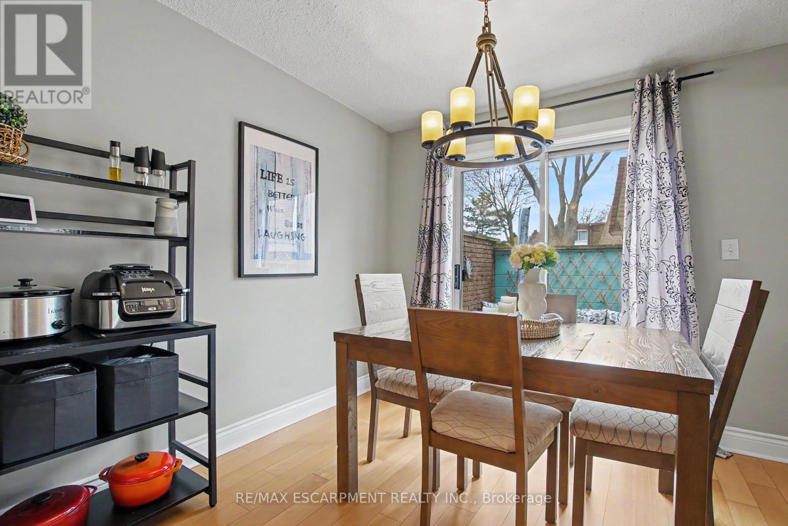 4 - 661 Francis Road, Burlington, ON