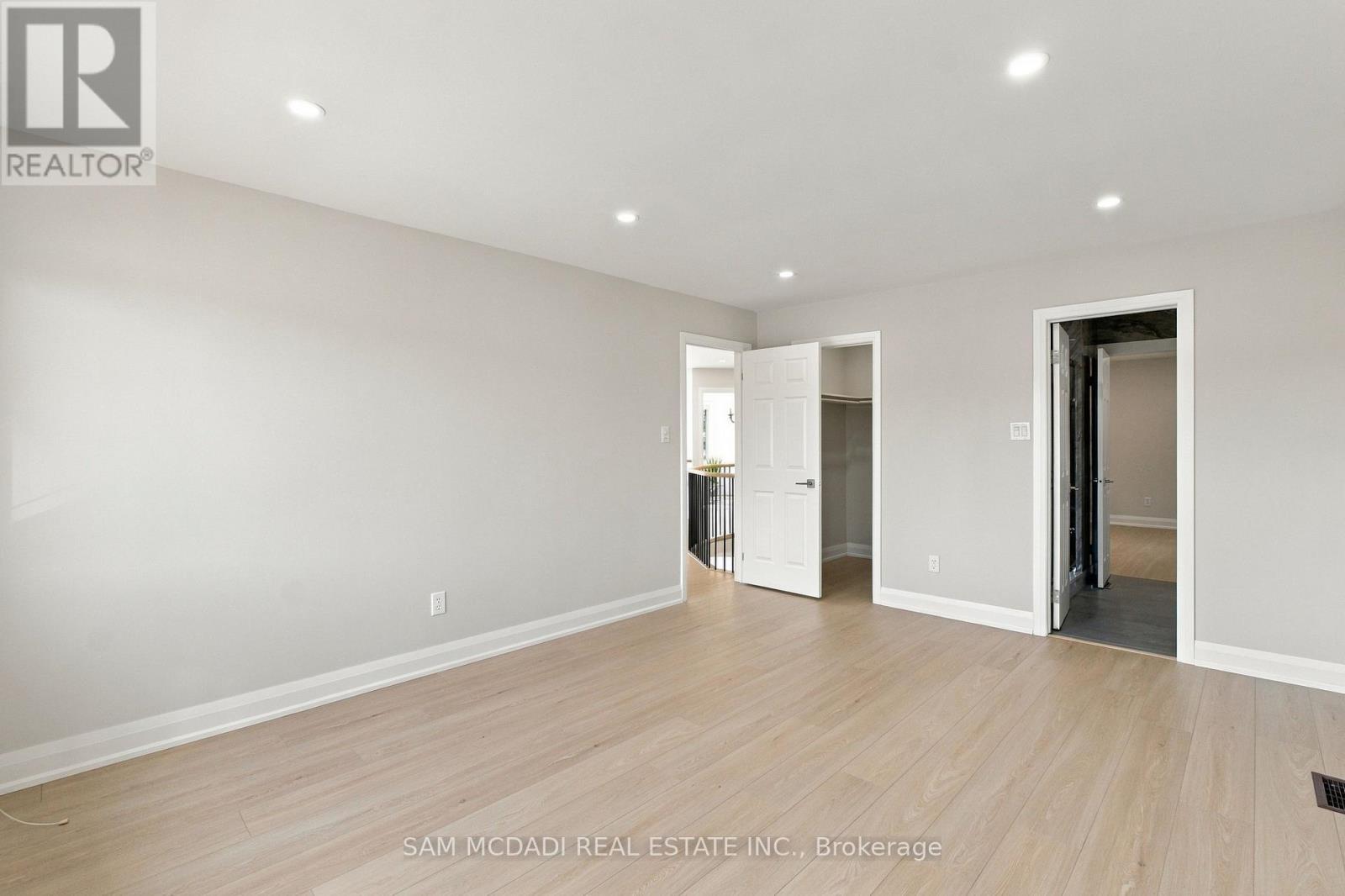 5289 Fallingbrook Drive, Mississauga, ON