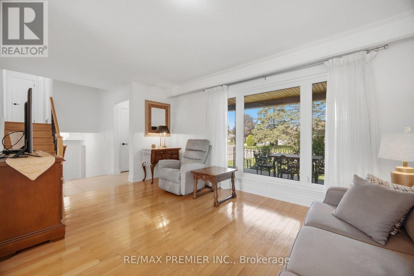 33 Belleglade Court, Toronto, ON