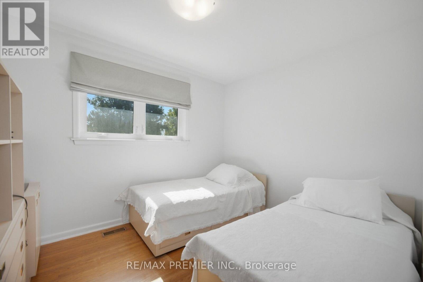 33 Belleglade Court, Toronto, ON