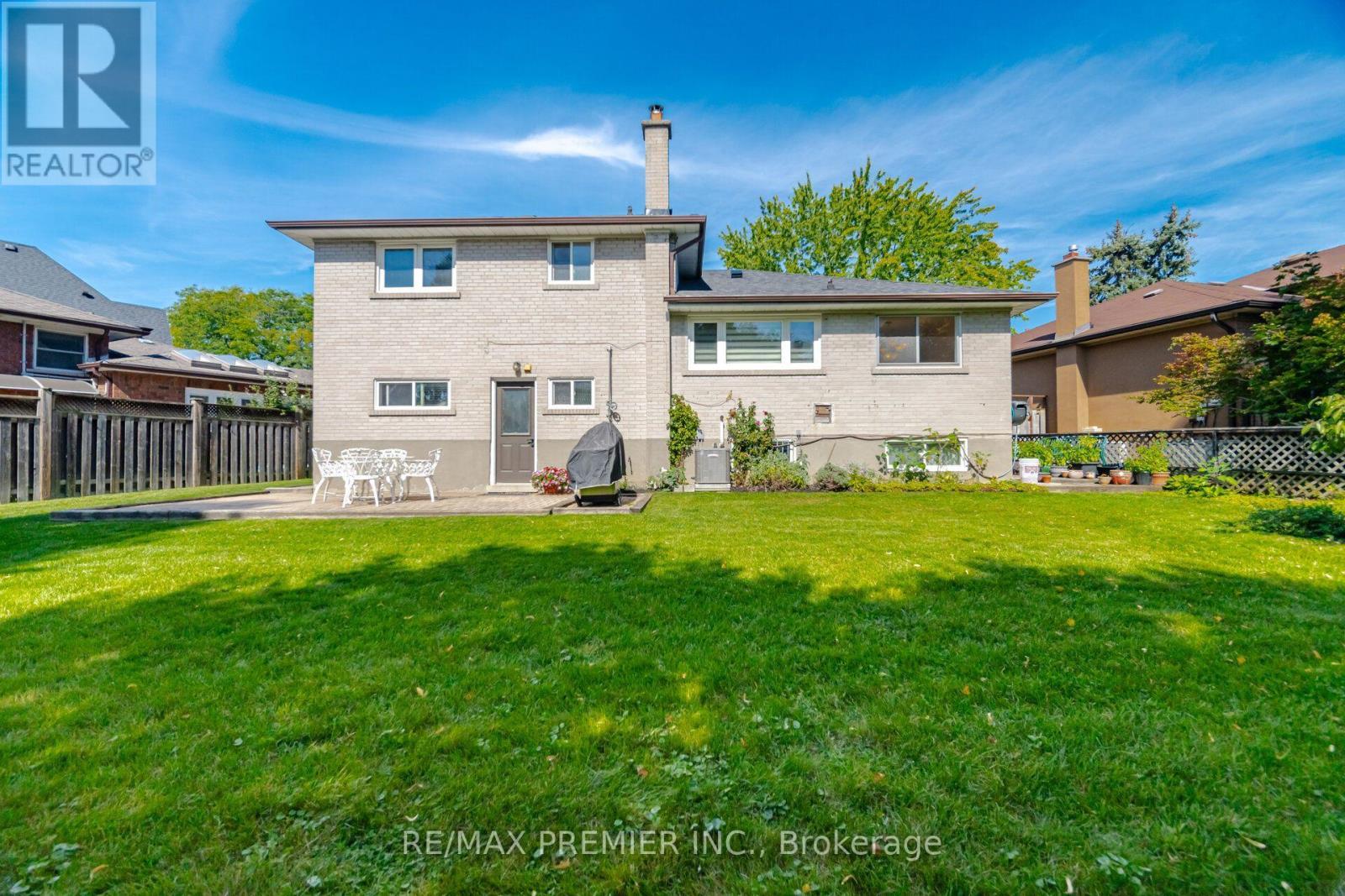 33 Belleglade Court, Toronto, ON