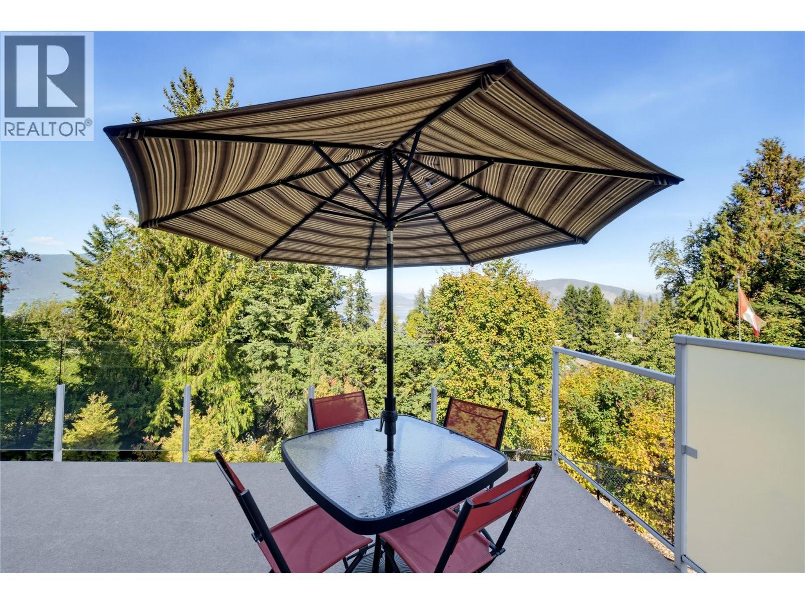 1681 18 Avenue Se, Salmon Arm, BC