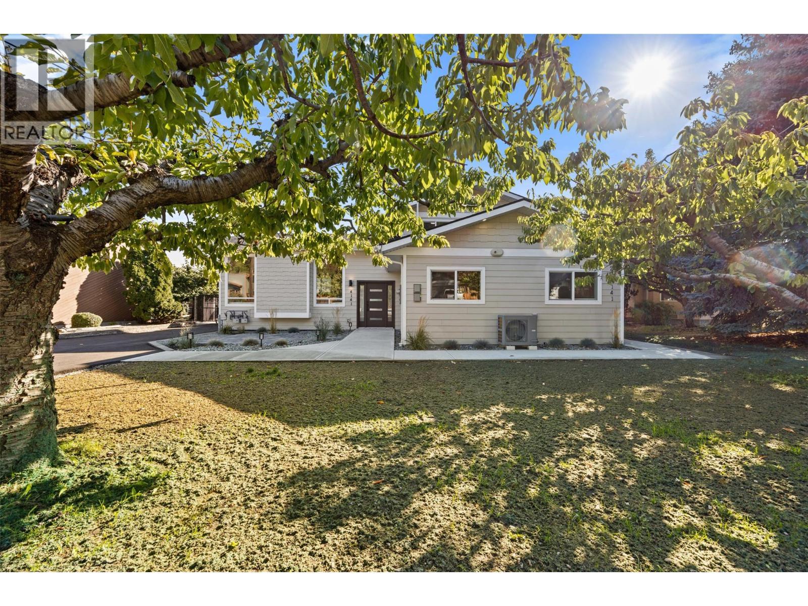 4141 San Clemente Avenue, Peachland, BC