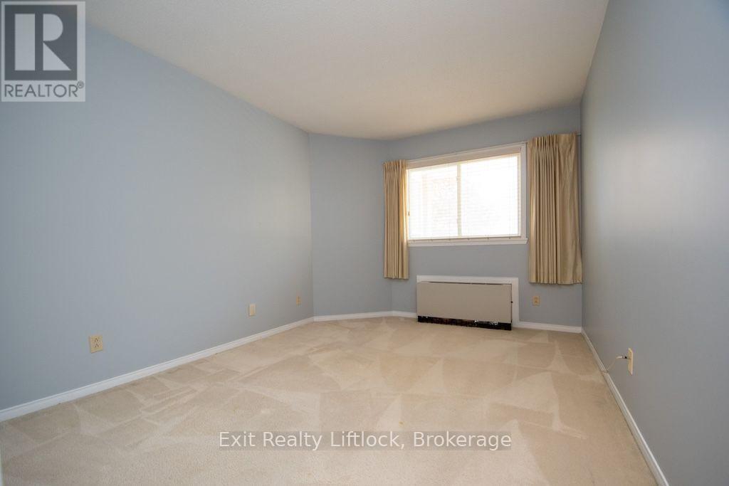 Bedroom 2 - 202 C - 1099 Clonsilla Avenue, Peterborough (Otonabee Ward 1), ON