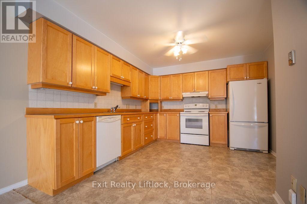 Kitchen with lots of Storage - 202 C - 1099 Clonsilla Avenue, Peterborough (Otonabee Ward 1), ON