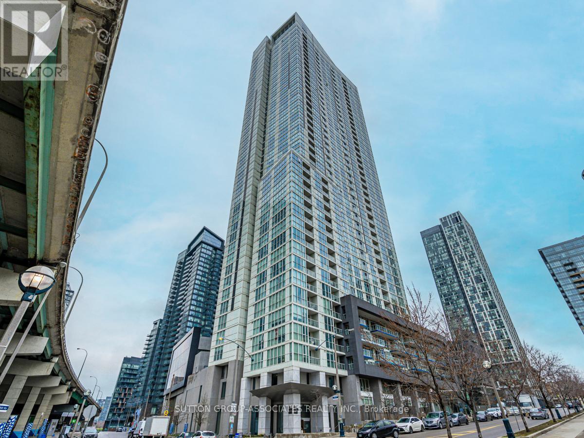 2808 - 75 Queens Wharf Road, Toronto, ON