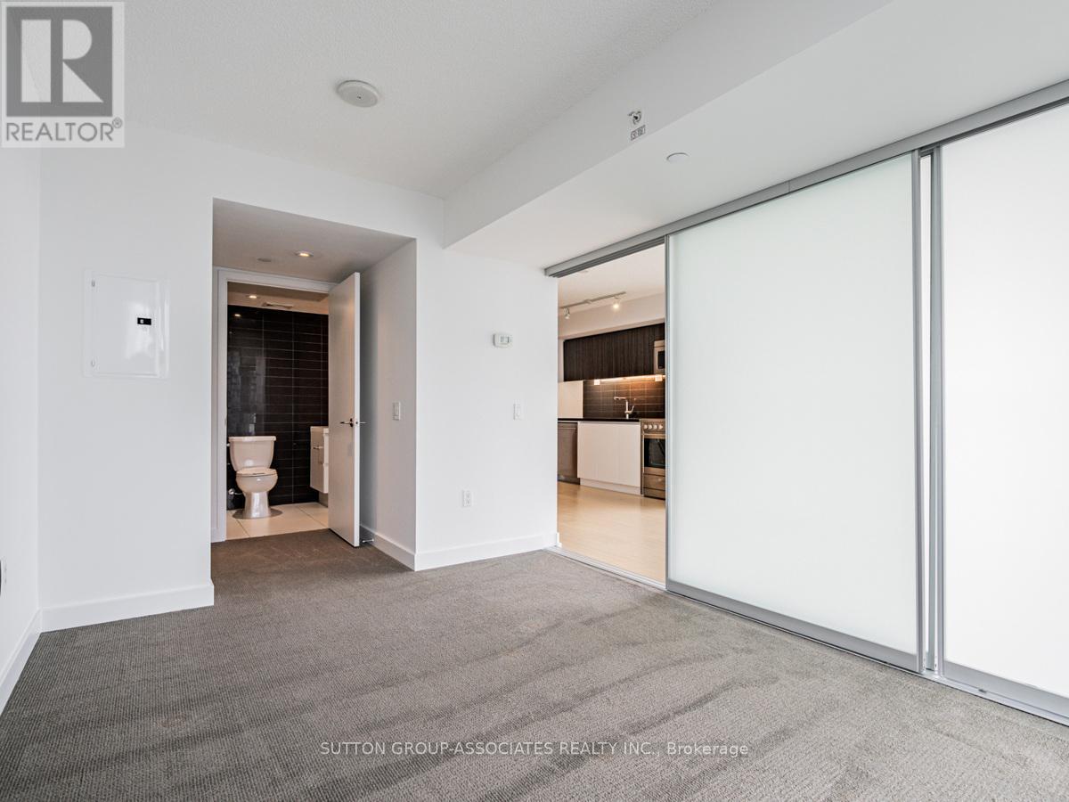 2808 - 75 Queens Wharf Road, Toronto, ON