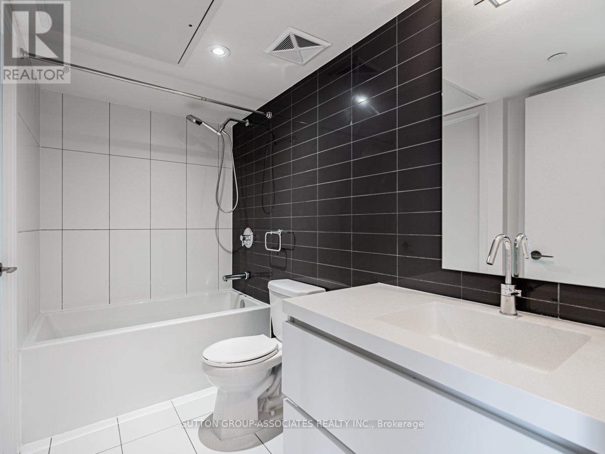 2808 - 75 Queens Wharf Road, Toronto, ON