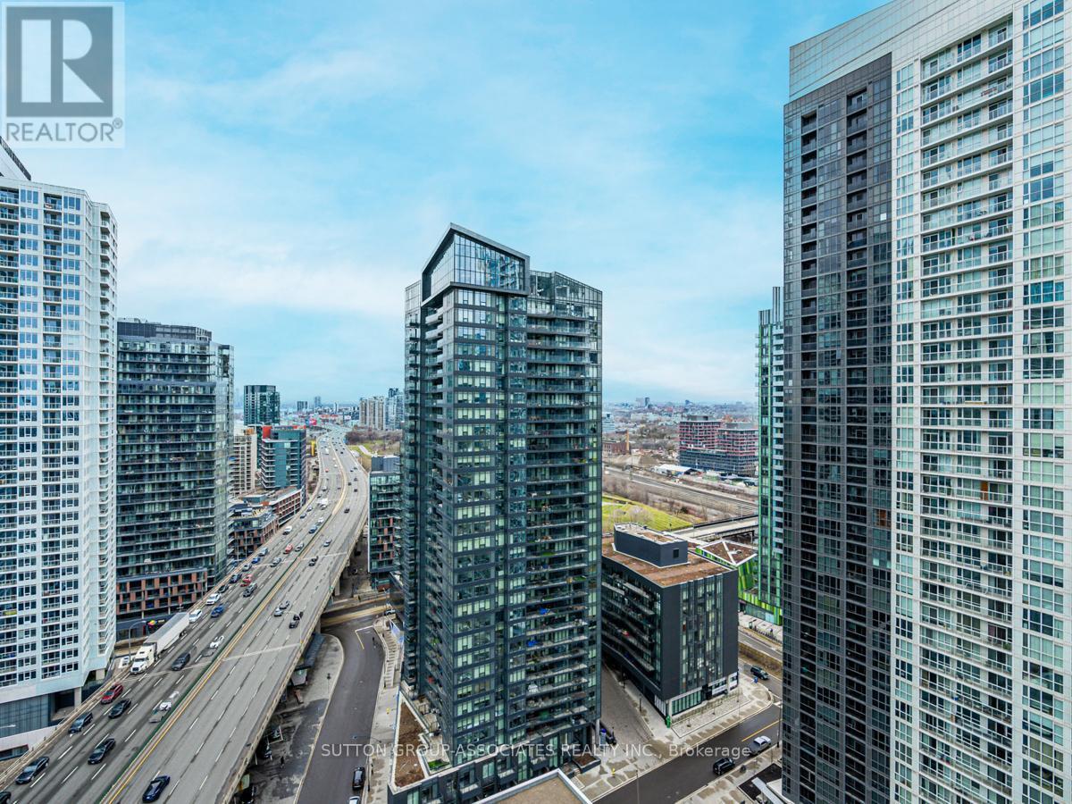 2808 - 75 Queens Wharf Road, Toronto, ON