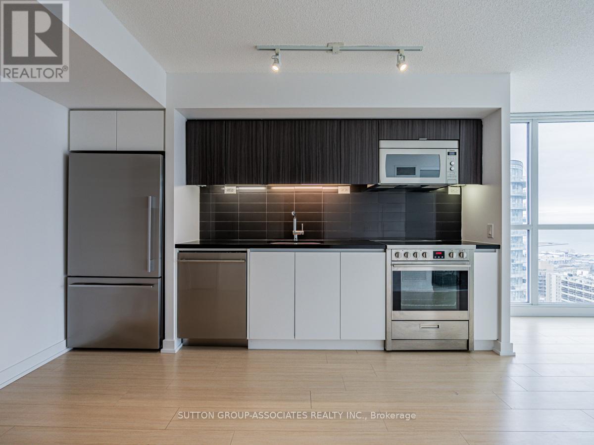 2808 - 75 Queens Wharf Road, Toronto, ON