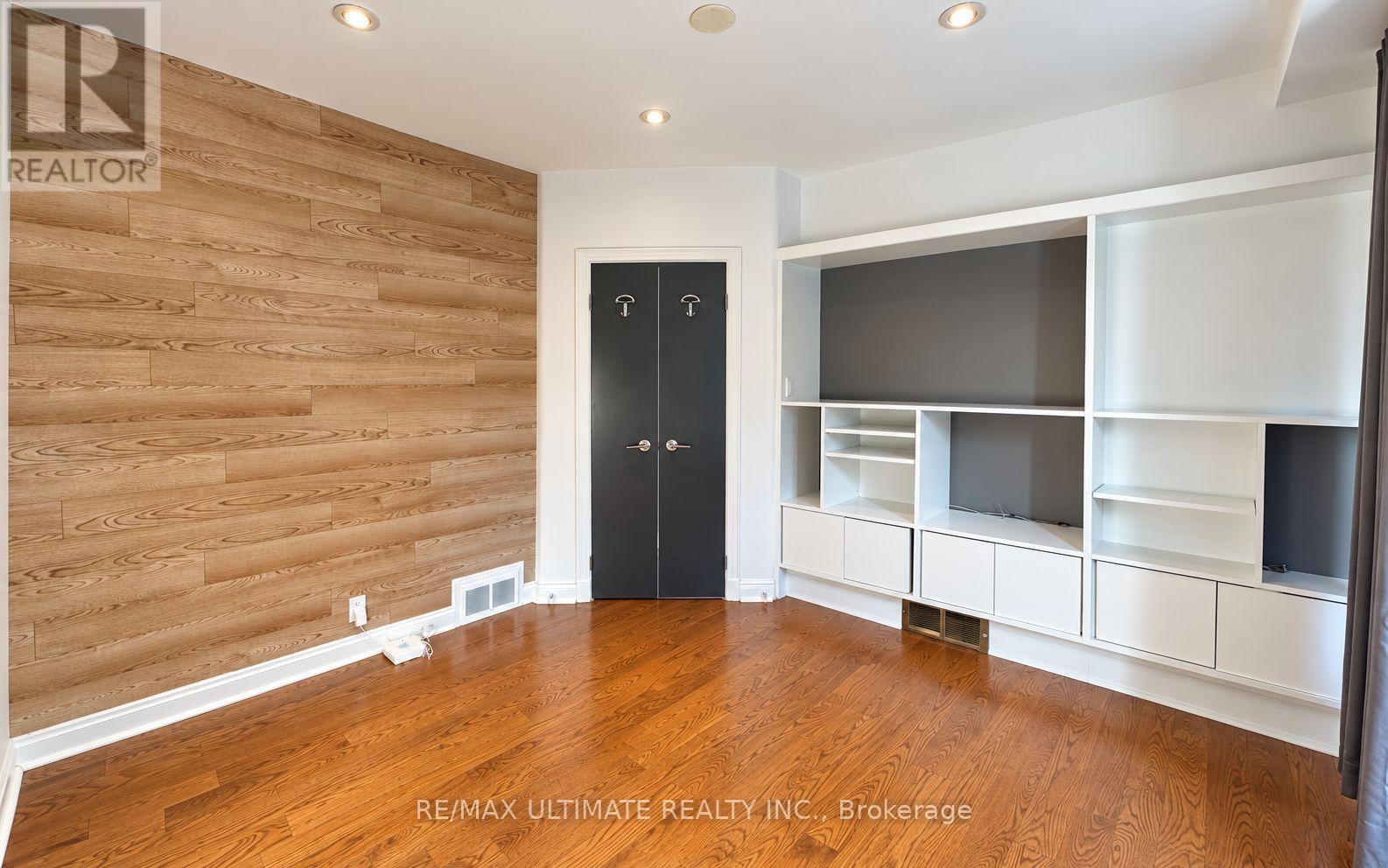 10 Noel Avenue, Toronto, ON