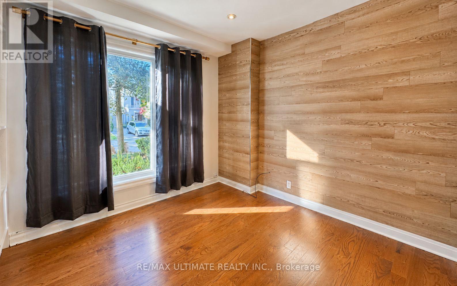 10 Noel Avenue, Toronto, ON