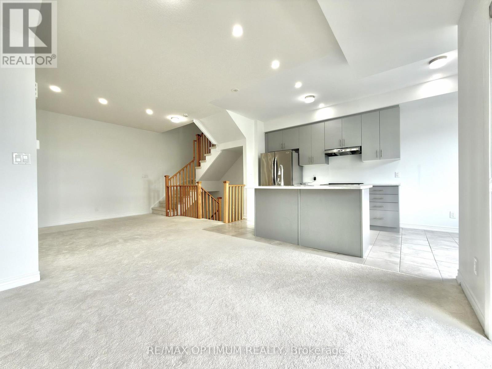 2004 Cameron Lott Crescent, Oshawa, ON