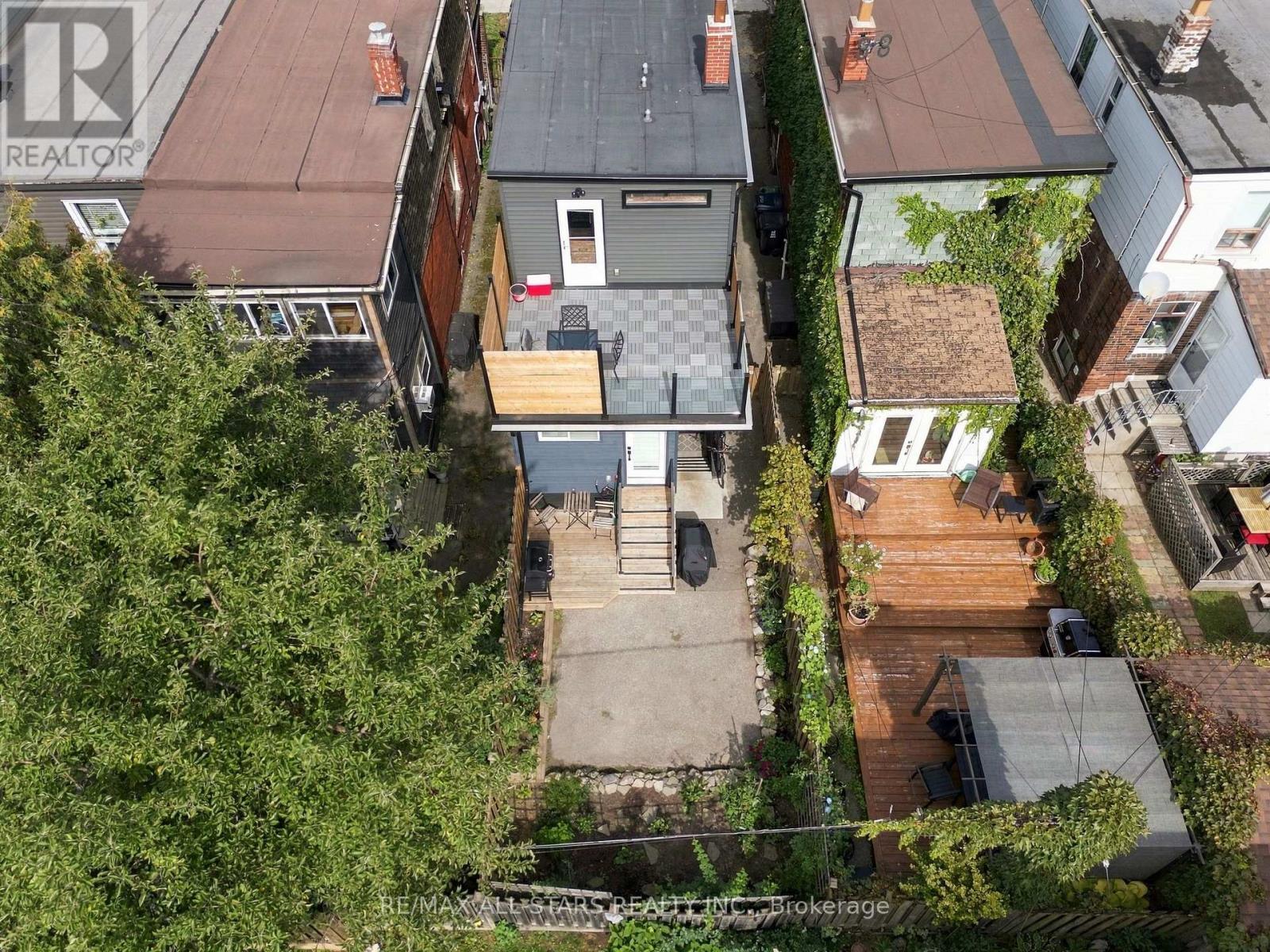 435 Mortimer Avenue, Toronto, ON