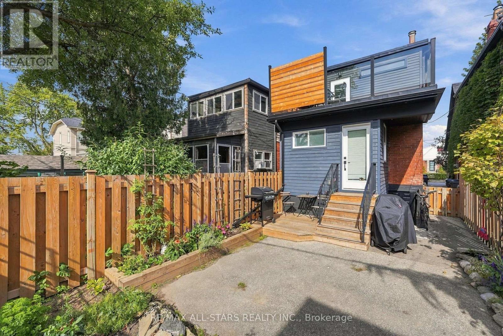 435 Mortimer Avenue, Toronto, ON