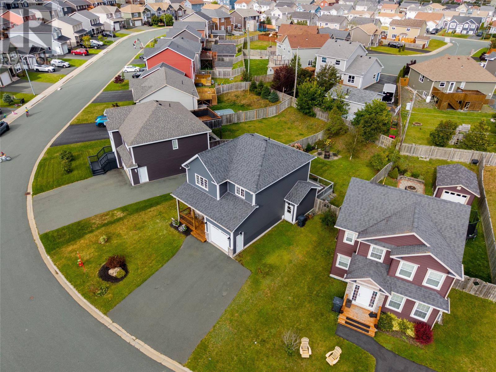 18 Challenger Crescent, Paradise, NL