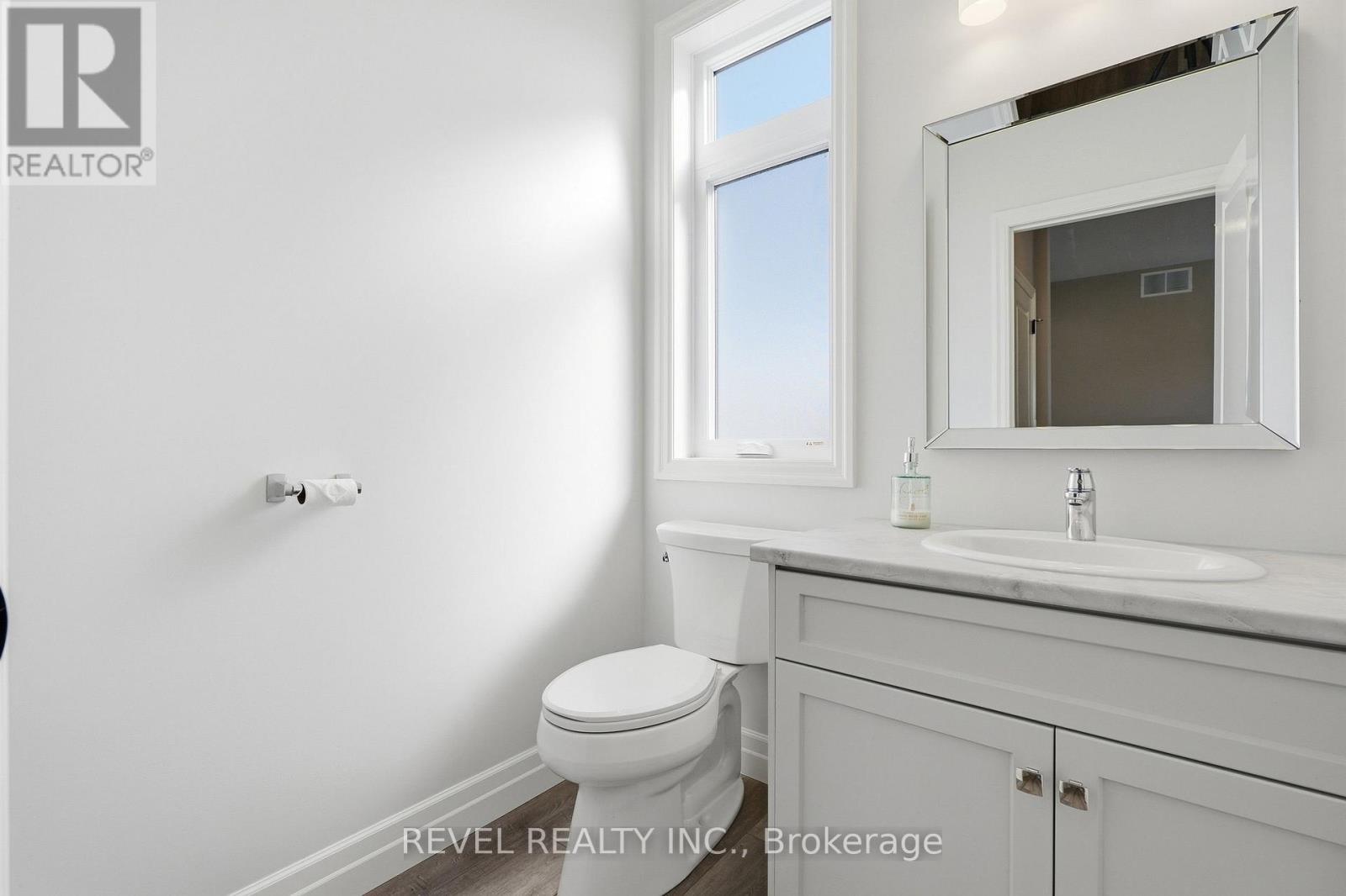 Main Floor Bathroom - 259 Timber Trail Road, Woolwich, ON