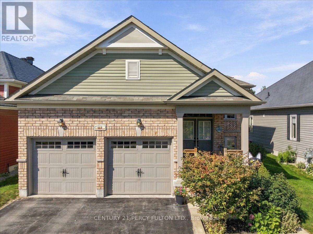 111 White Drive, Port Hope, ON