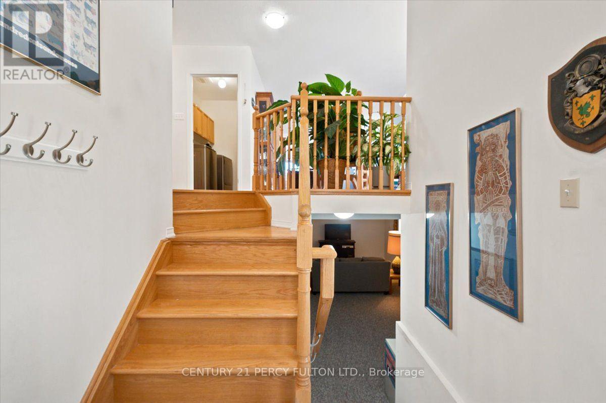 111 White Drive, Port Hope, ON