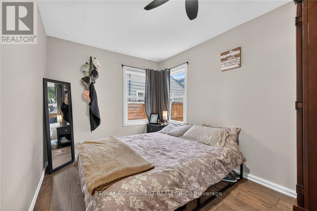 82 Division Street, Brantford, ON