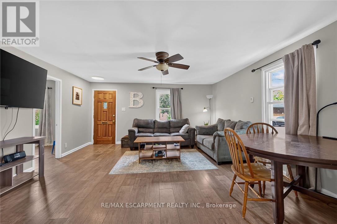 82 Division Street, Brantford, ON