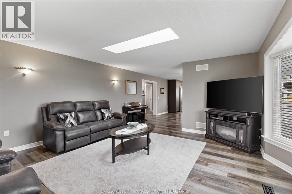 2208 County Rd 20 West, Essex, ON