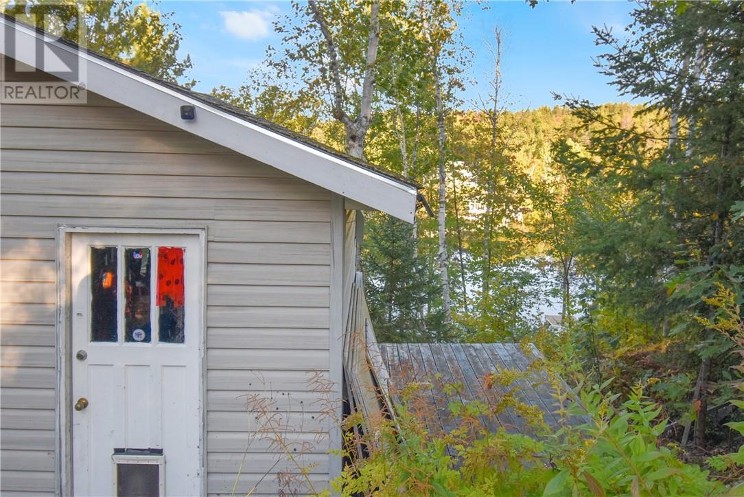 356 Sunset Road, Wahnapitae, ON