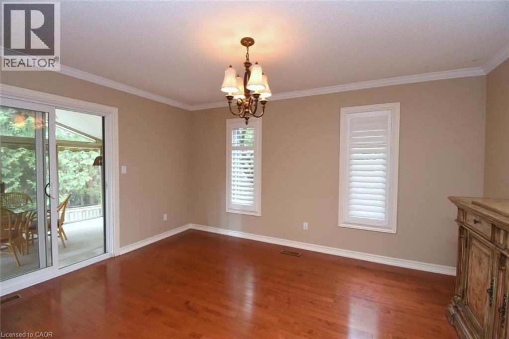715 Bateman Court, Burlington, ON