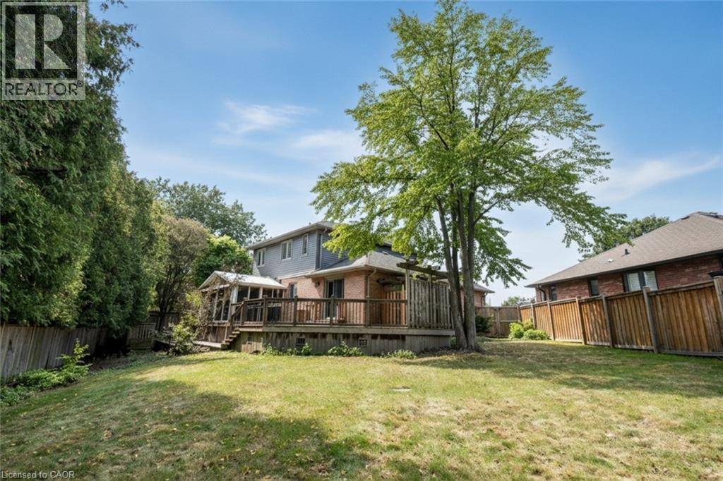715 Bateman Court, Burlington, ON