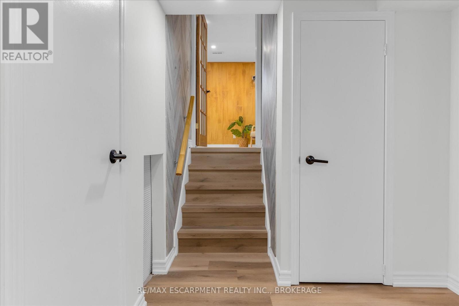 49 Grove Avenue, St. Catharines (Secord Woods), ON