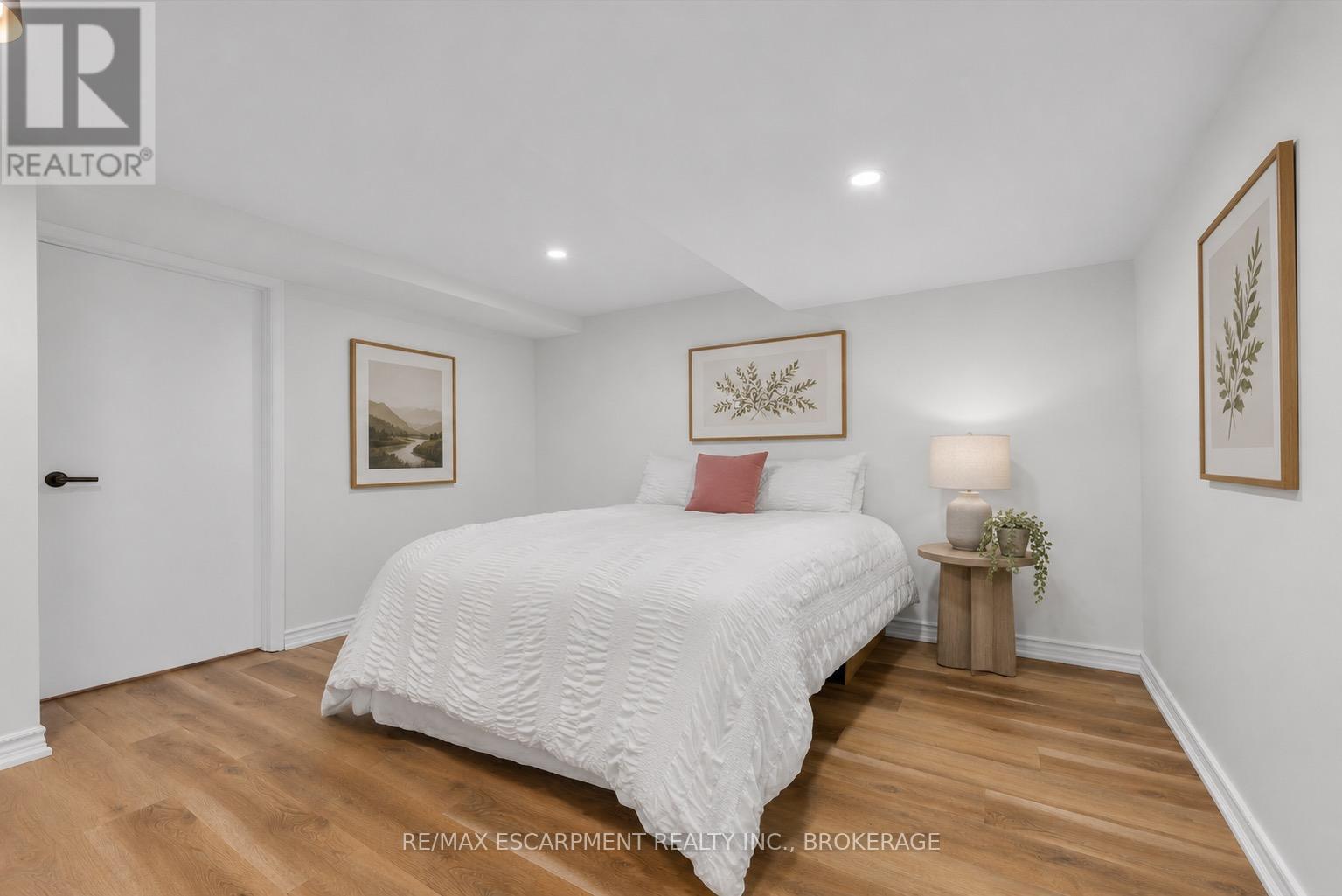 49 Grove Avenue, St. Catharines (Secord Woods), ON