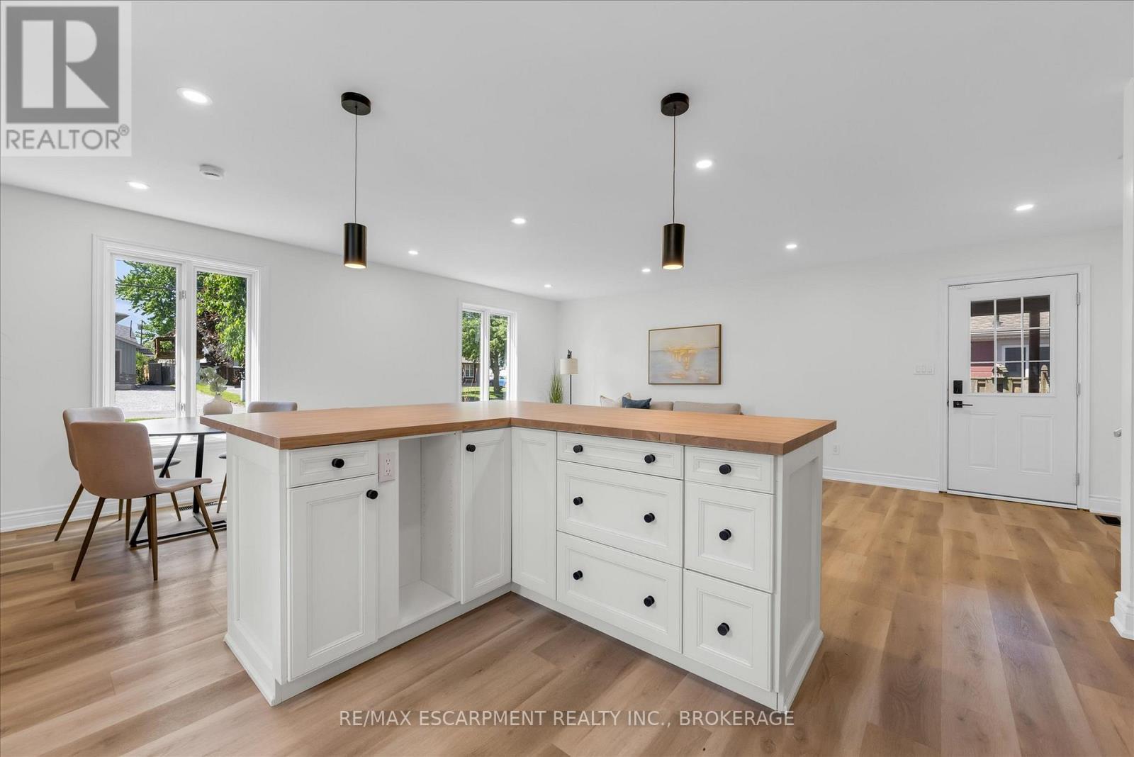 49 Grove Avenue, St. Catharines (Secord Woods), ON