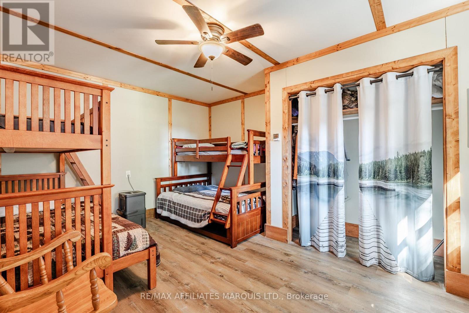 6286 Pleasant Drive, South Glengarry, ON