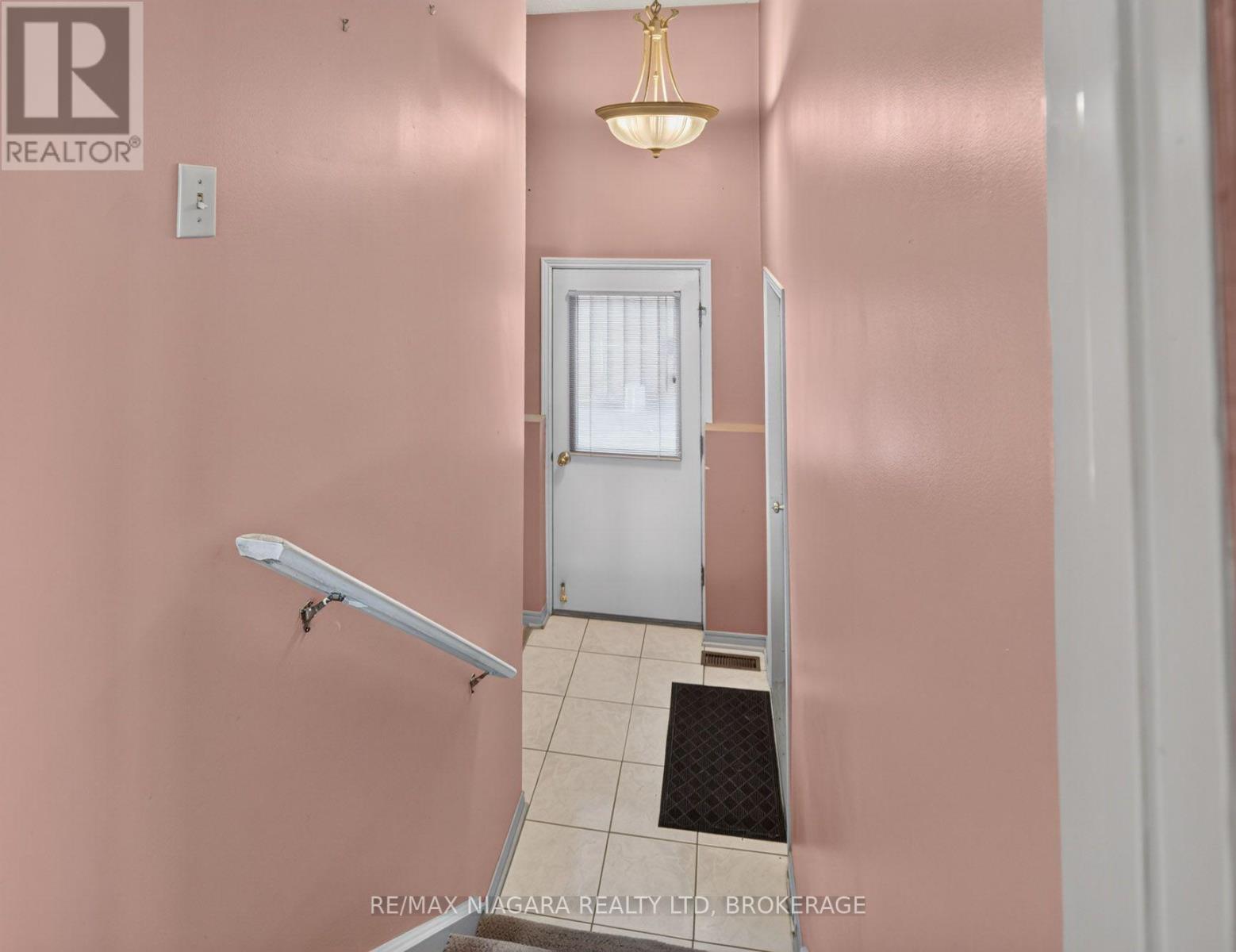 7905 Salisbury Place, Niagara Falls (West Wood), ON
