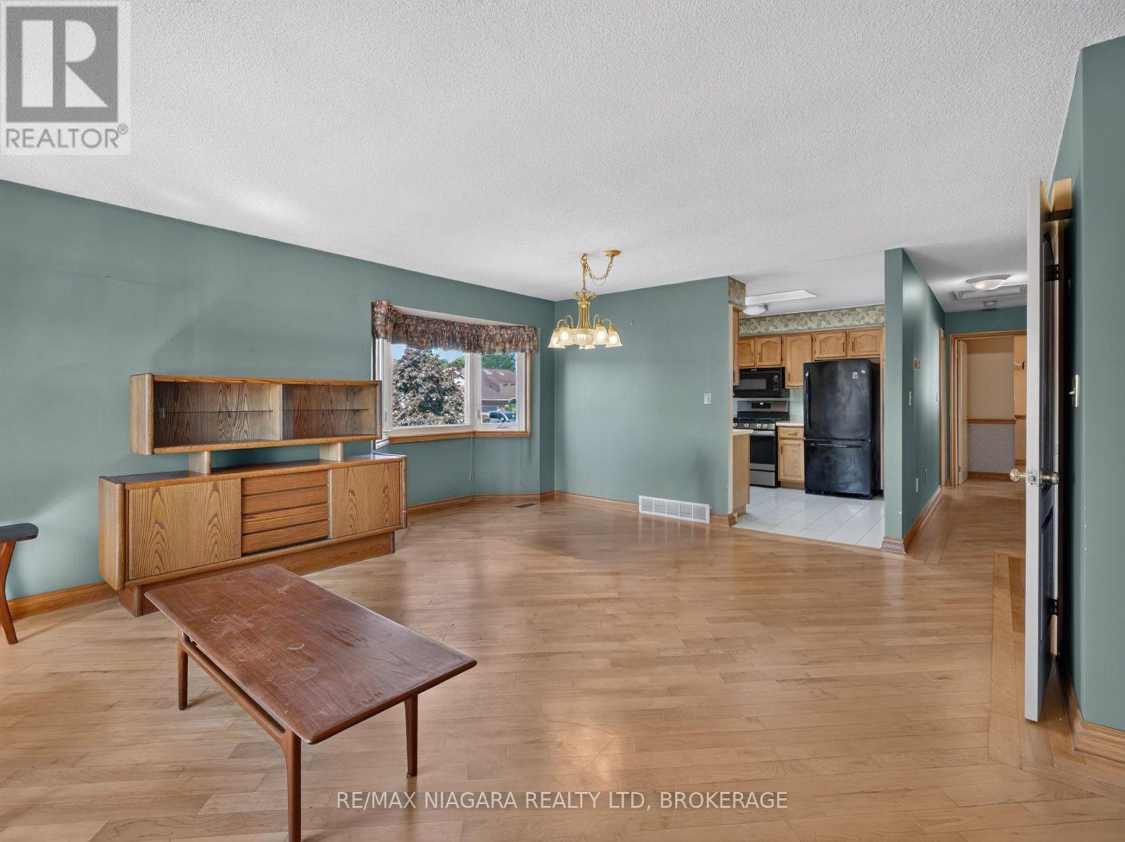 7905 Salisbury Place, Niagara Falls (West Wood), ON