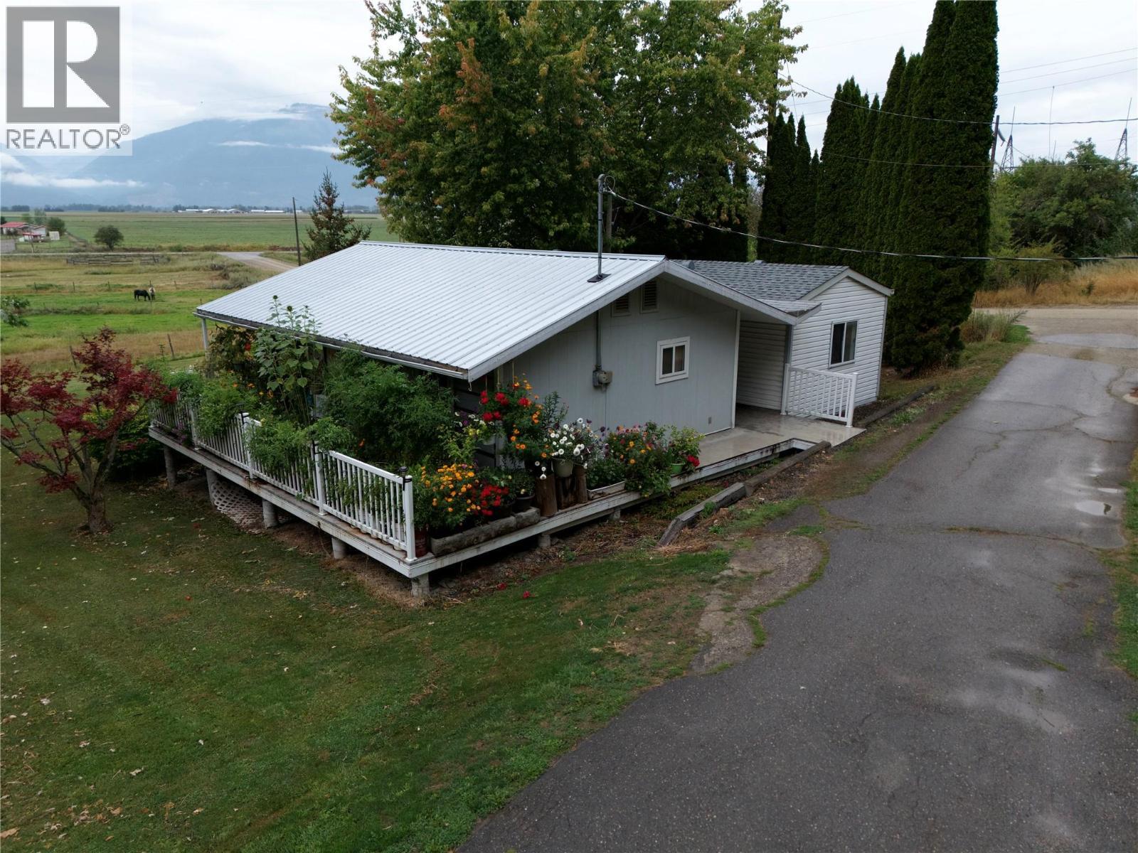 Cabin and 1993 Dartmouth - 1-2780 Rocky Point Road, Creston, BC
