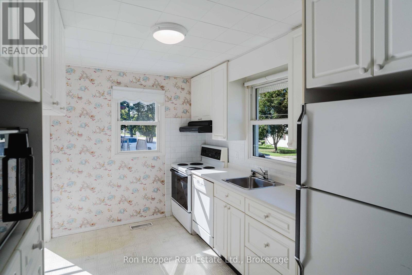 775 8Th Avenue E, Owen Sound, ON