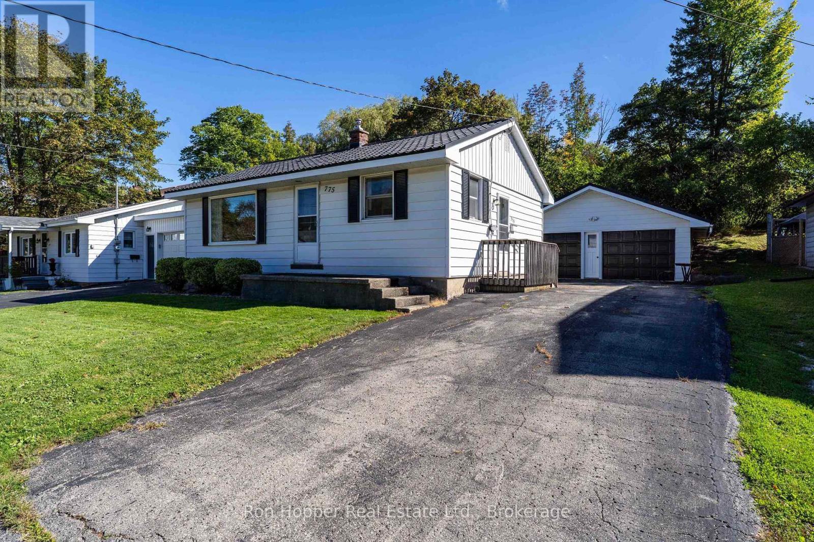 775 8Th Avenue E, Owen Sound, ON