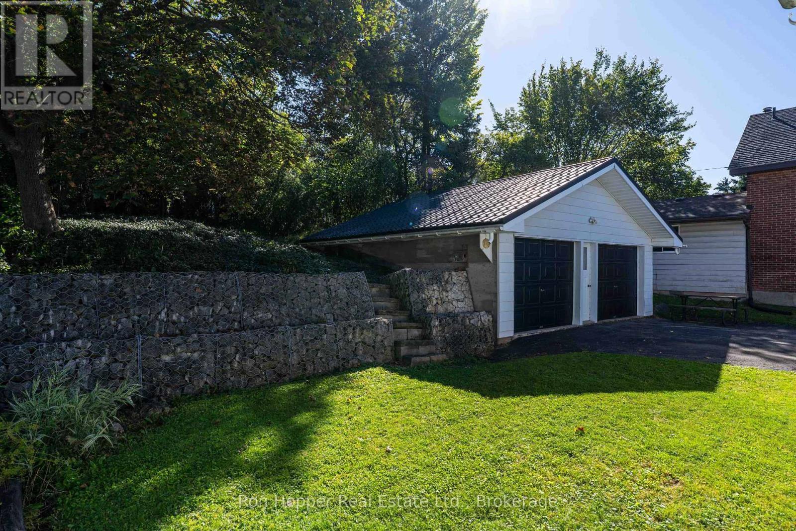 775 8Th Avenue E, Owen Sound, ON