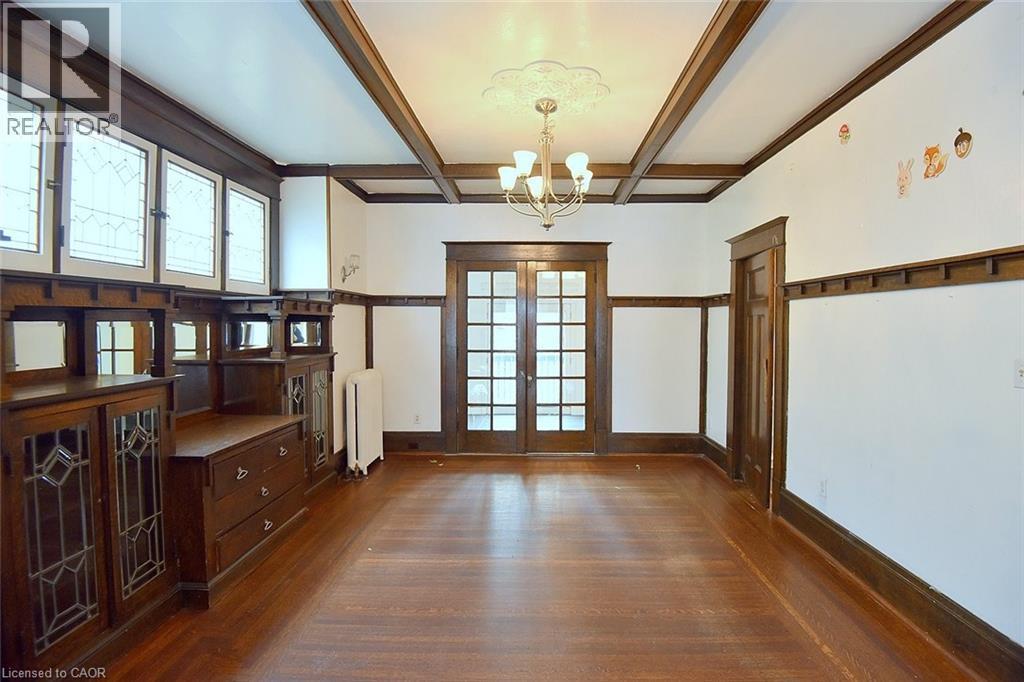 103 Sherman Avenue S, Hamilton, ON