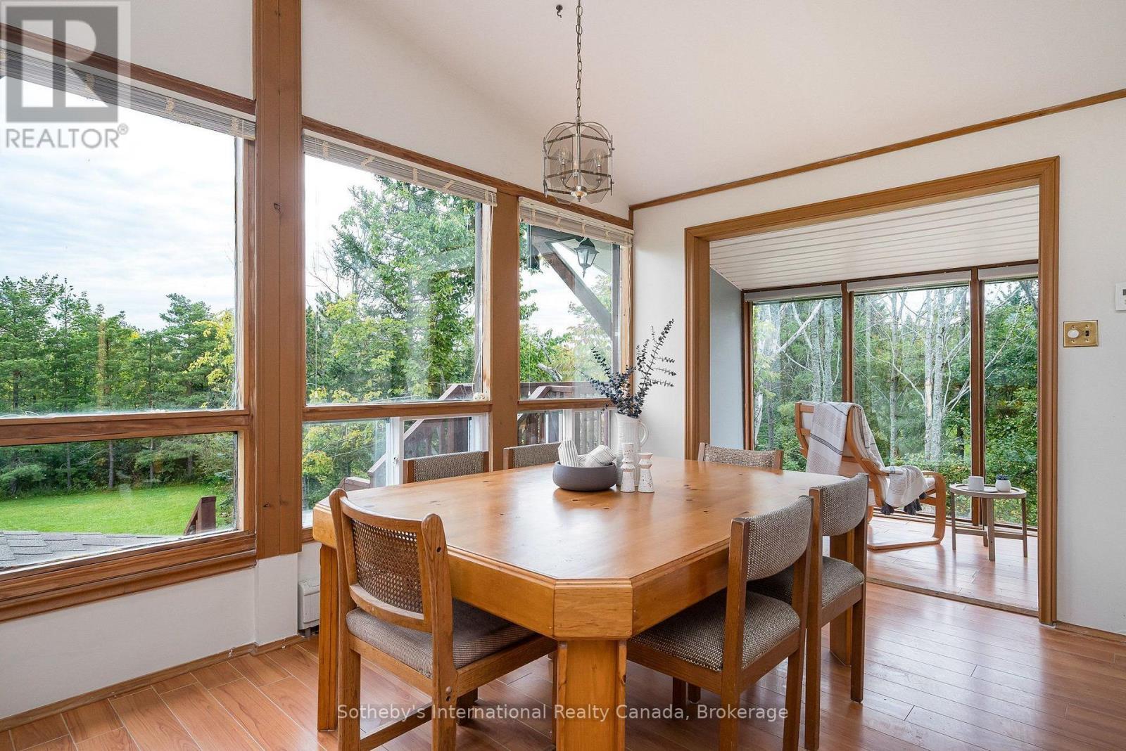 121 Hamlet Road, Blue Mountains, ON