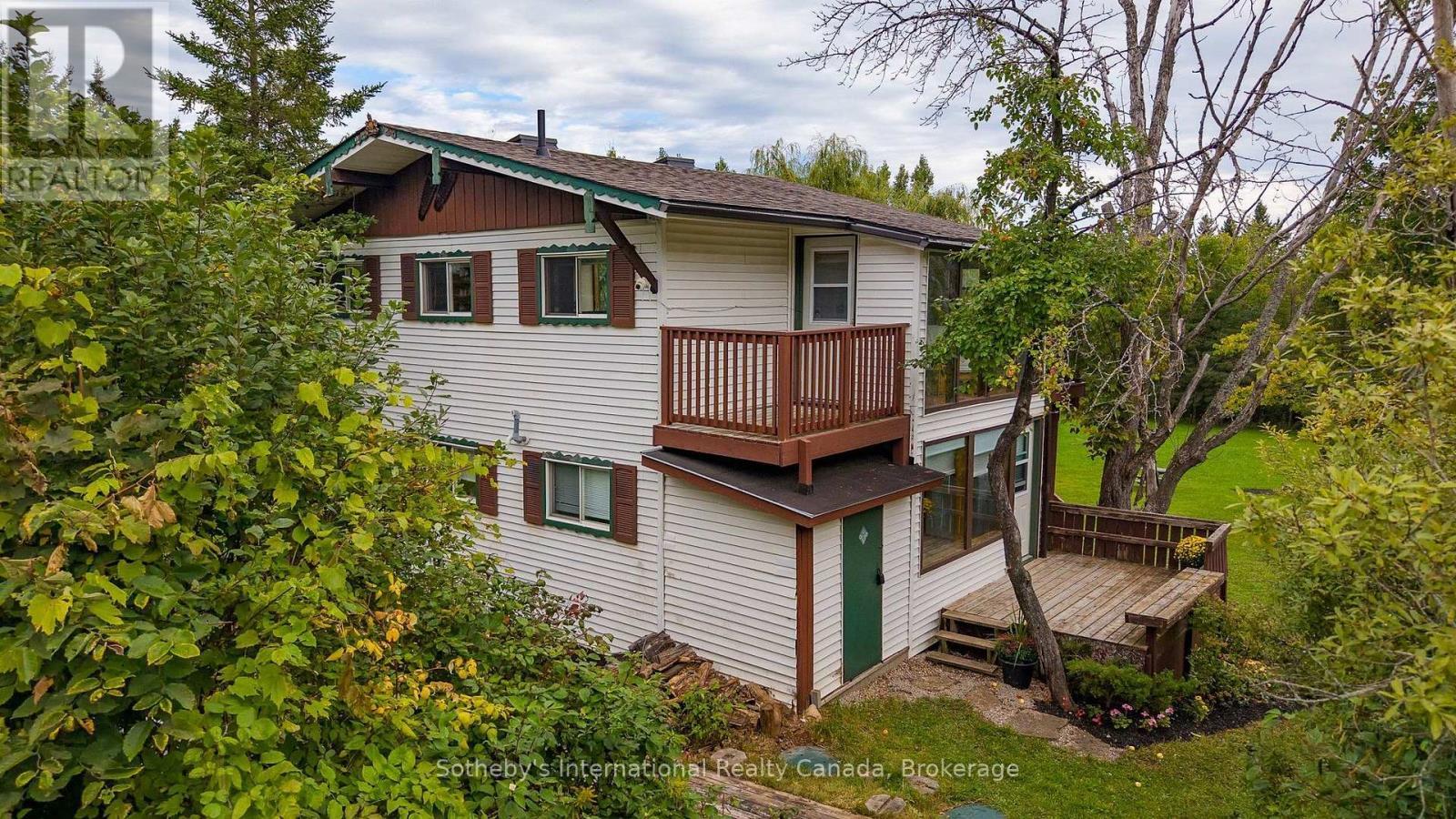 121 Hamlet Road, Blue Mountains, ON