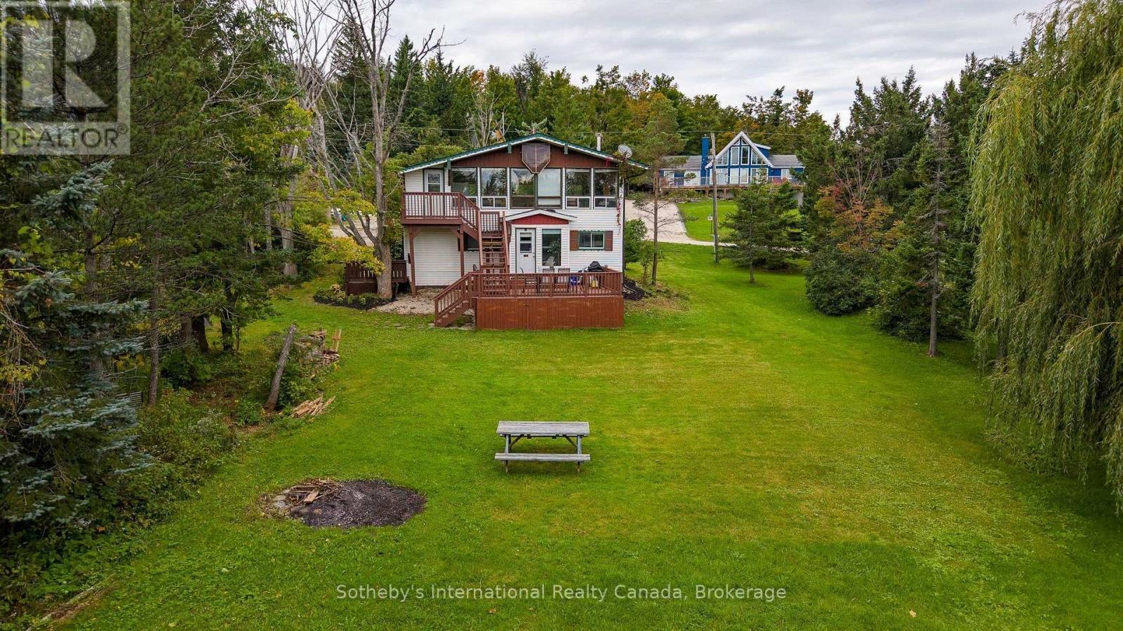 121 Hamlet Road, Blue Mountains, ON