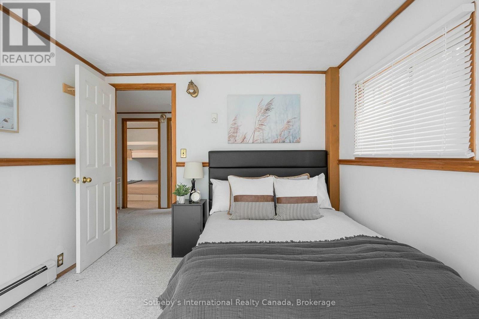 121 Hamlet Road, Blue Mountains, ON