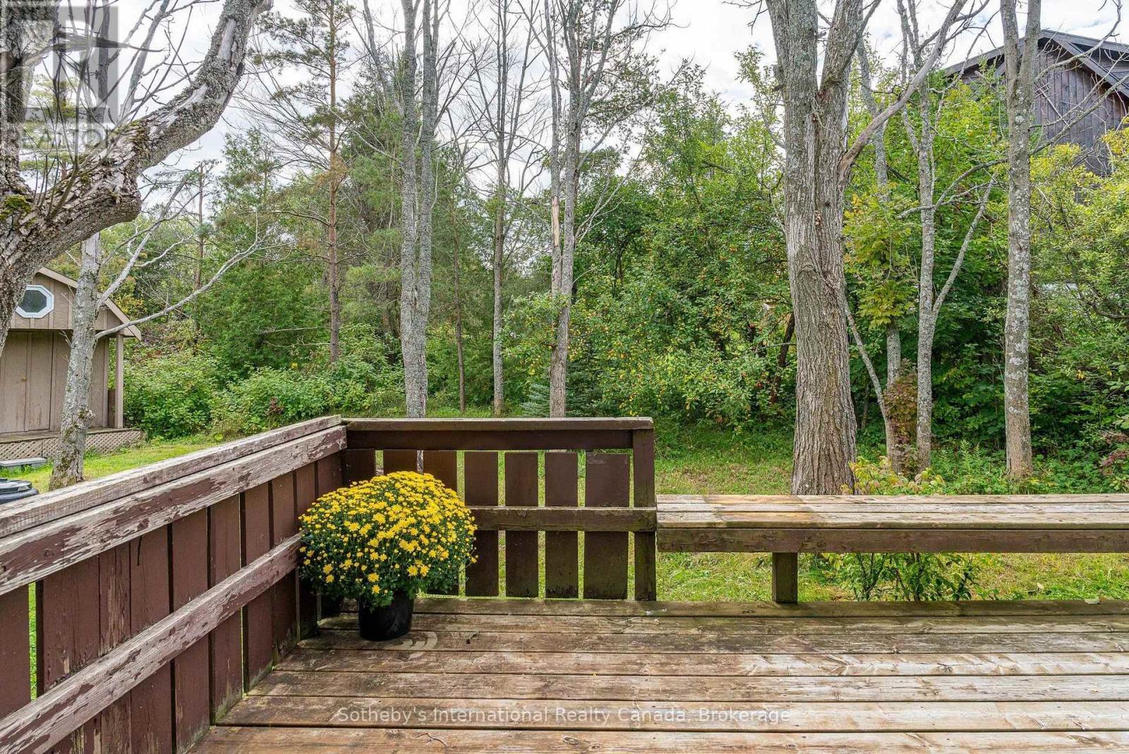 Deck off Primary Bedroom - 121 Hamlet Road, Blue Mountains, ON