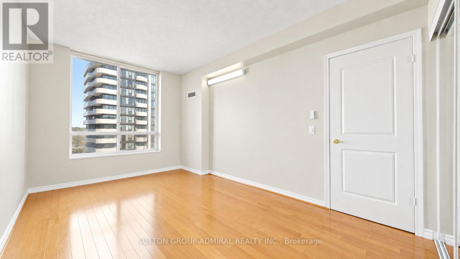 Uph09 - 28 Byng Avenue, Toronto, ON