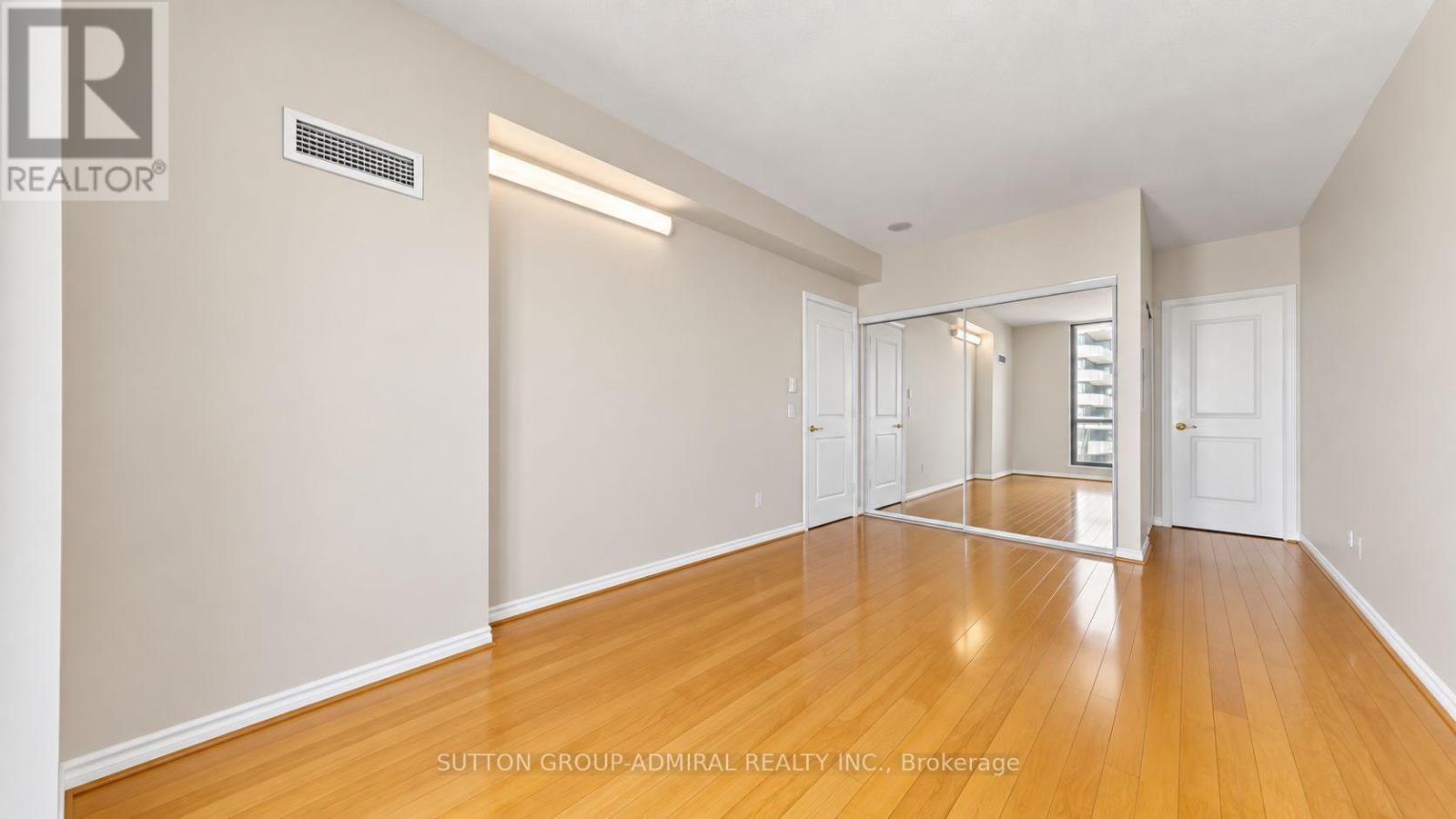 Uph09 - 28 Byng Avenue, Toronto, ON