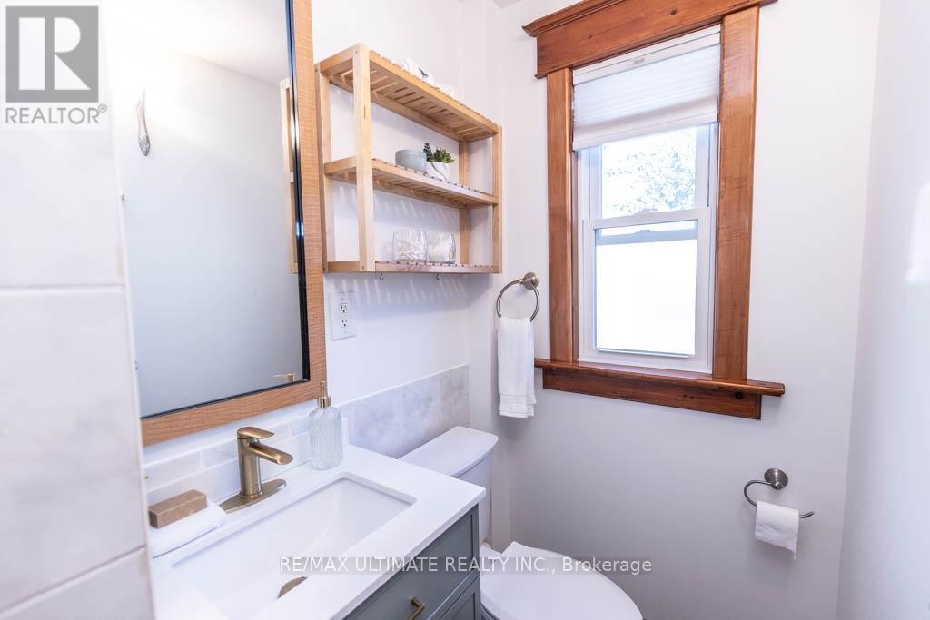 525 Craven Road, Toronto, ON
