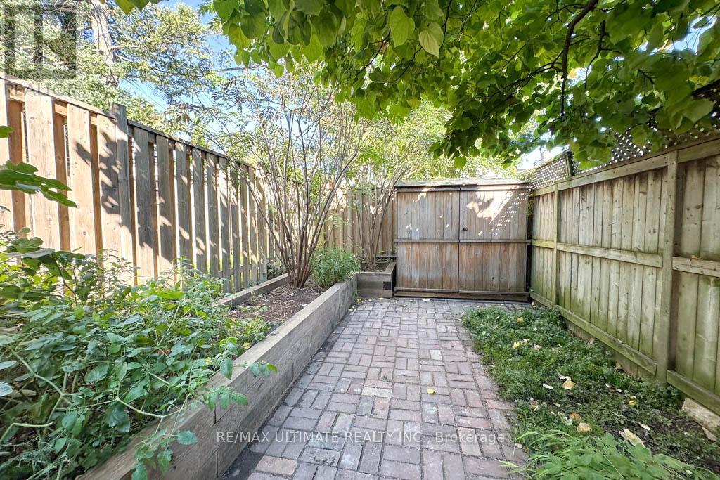 525 Craven Road, Toronto, ON