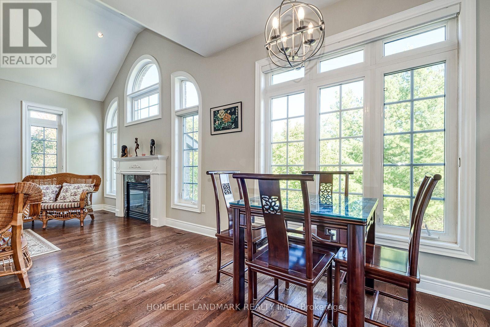 153 Britton Trail, Aurora, ON